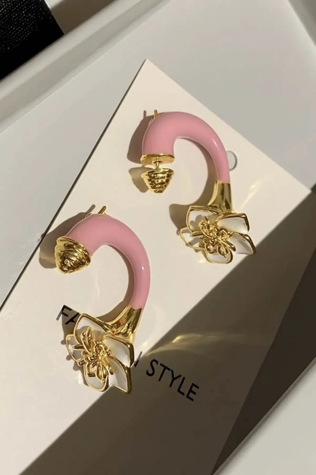 Karışık Renk Çiçek Figürlü YSX Küpe (Çift)