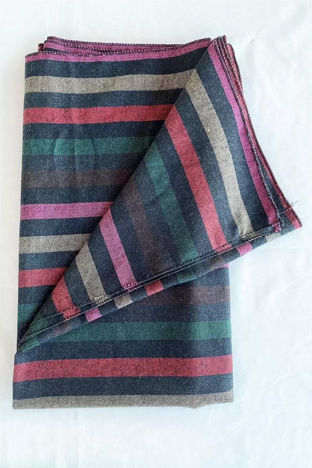 Karışık Renk Kilim Desenli Şal