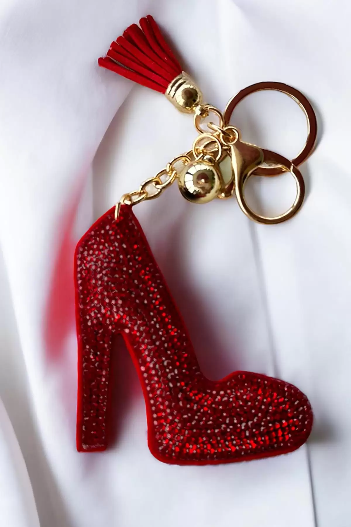 Kırmızı Renk Ayakkabı Figürlü Taş Detaylı Anahtarlık