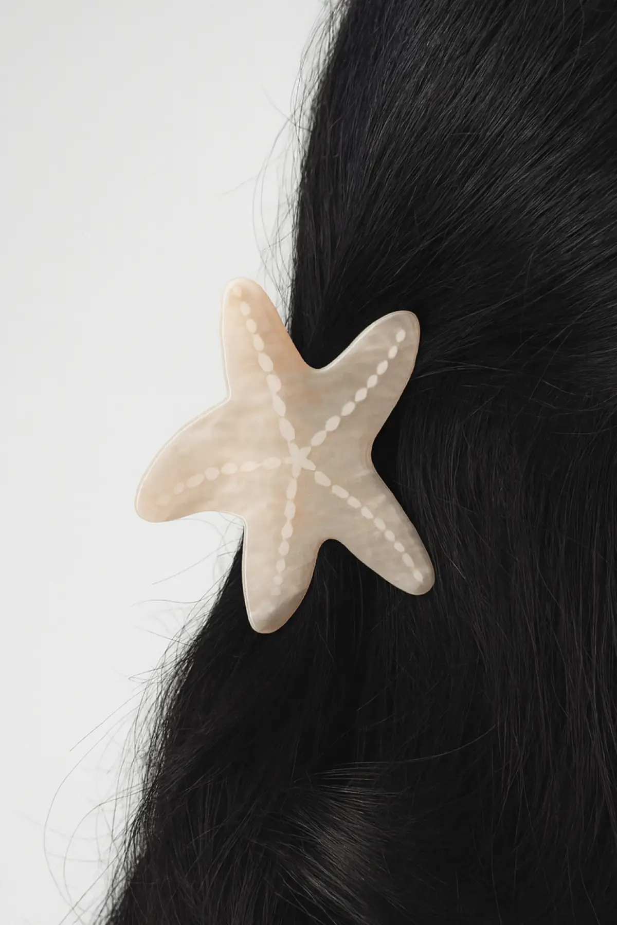 Krem Renk Deniz Yıldız Figürlü Kemik Mandal Toka