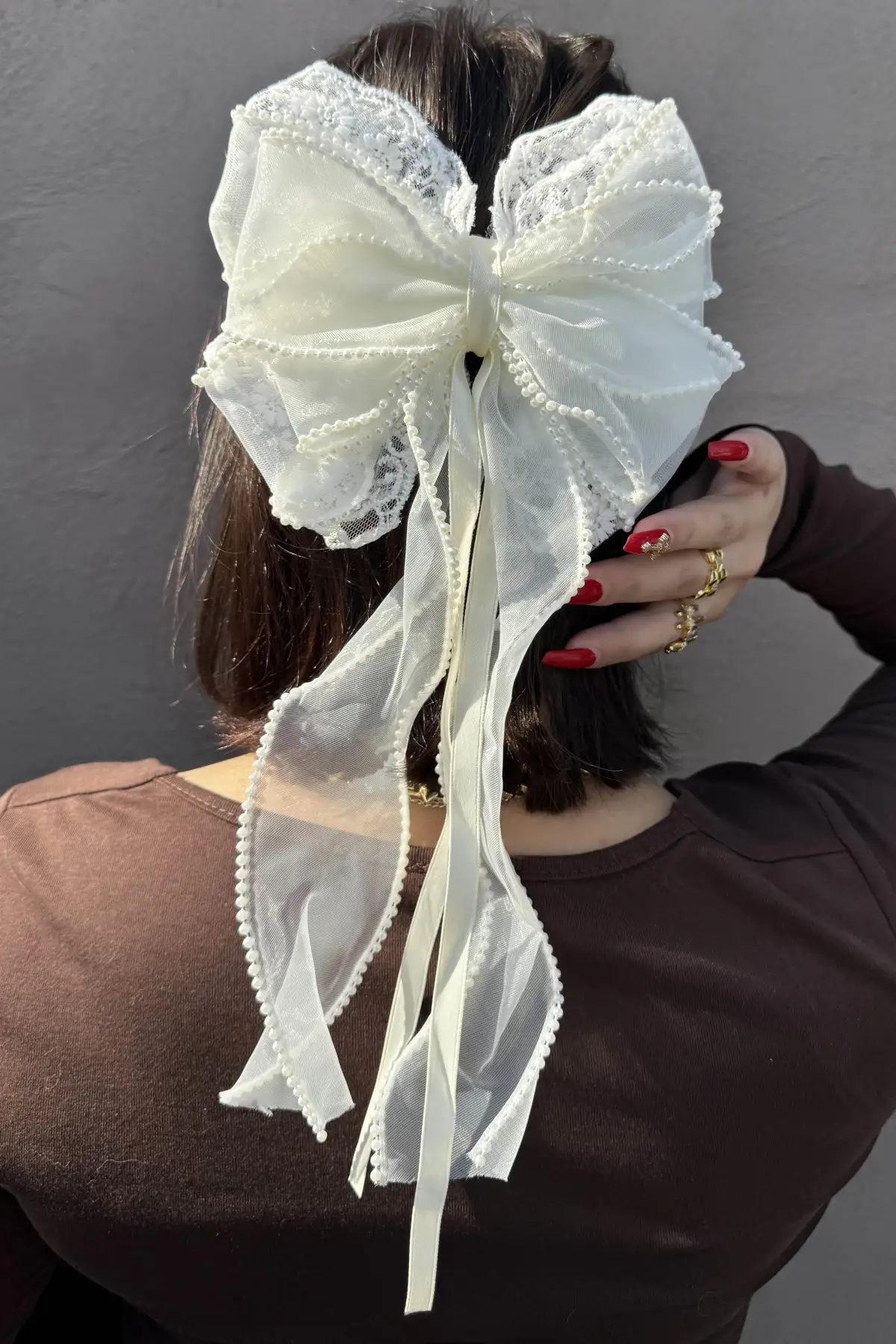 Krem Renk İnci Detaylı Otomat Toka