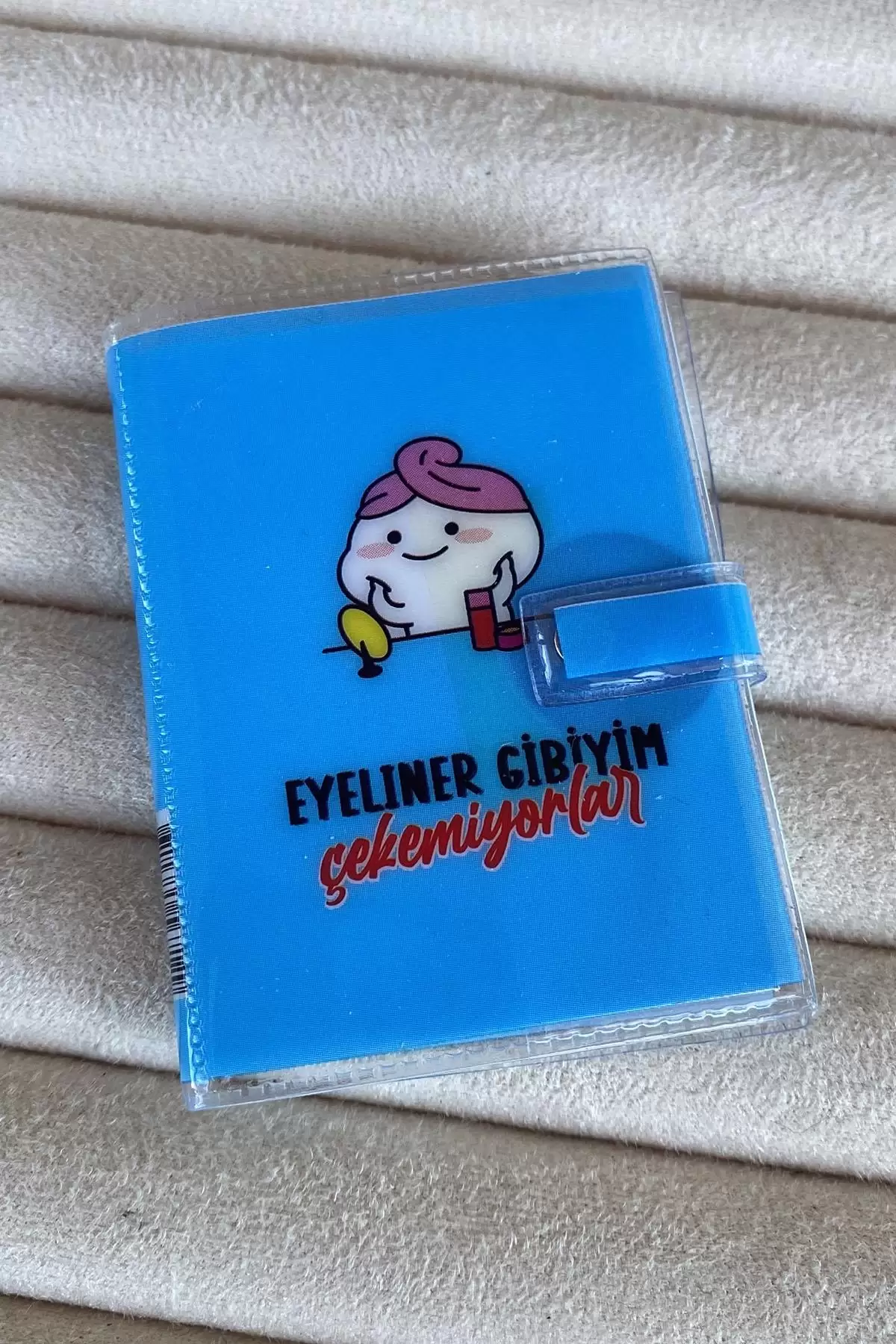 Mavi Renk Eylıner Gibiyim Çekemiyorlar Yazılı Mini Defter