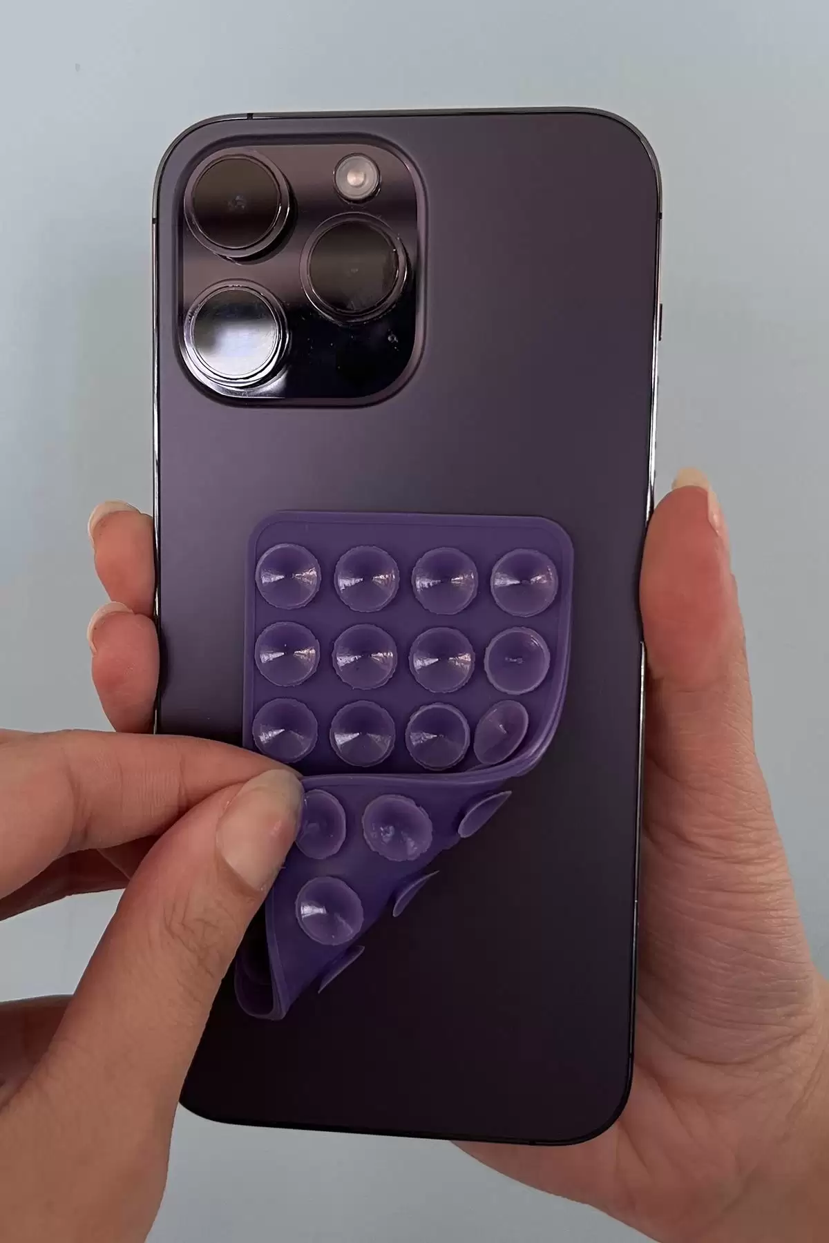 Mor Renk Çift Taraflı Silikon Vantuzlu Telefon Tutucu