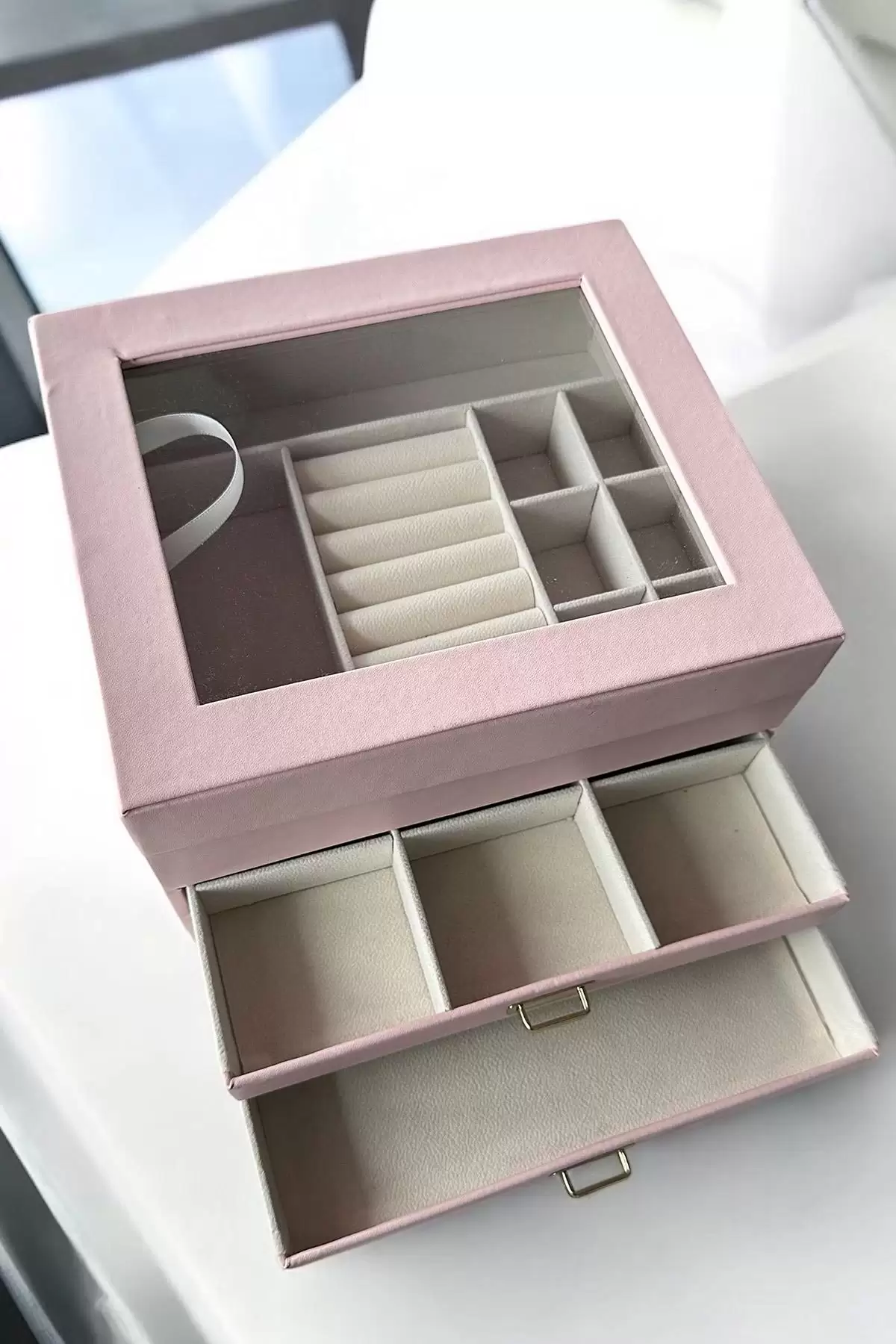 Pembe Renk Ayna Detaylı Çekmeceli Takı Organizeri