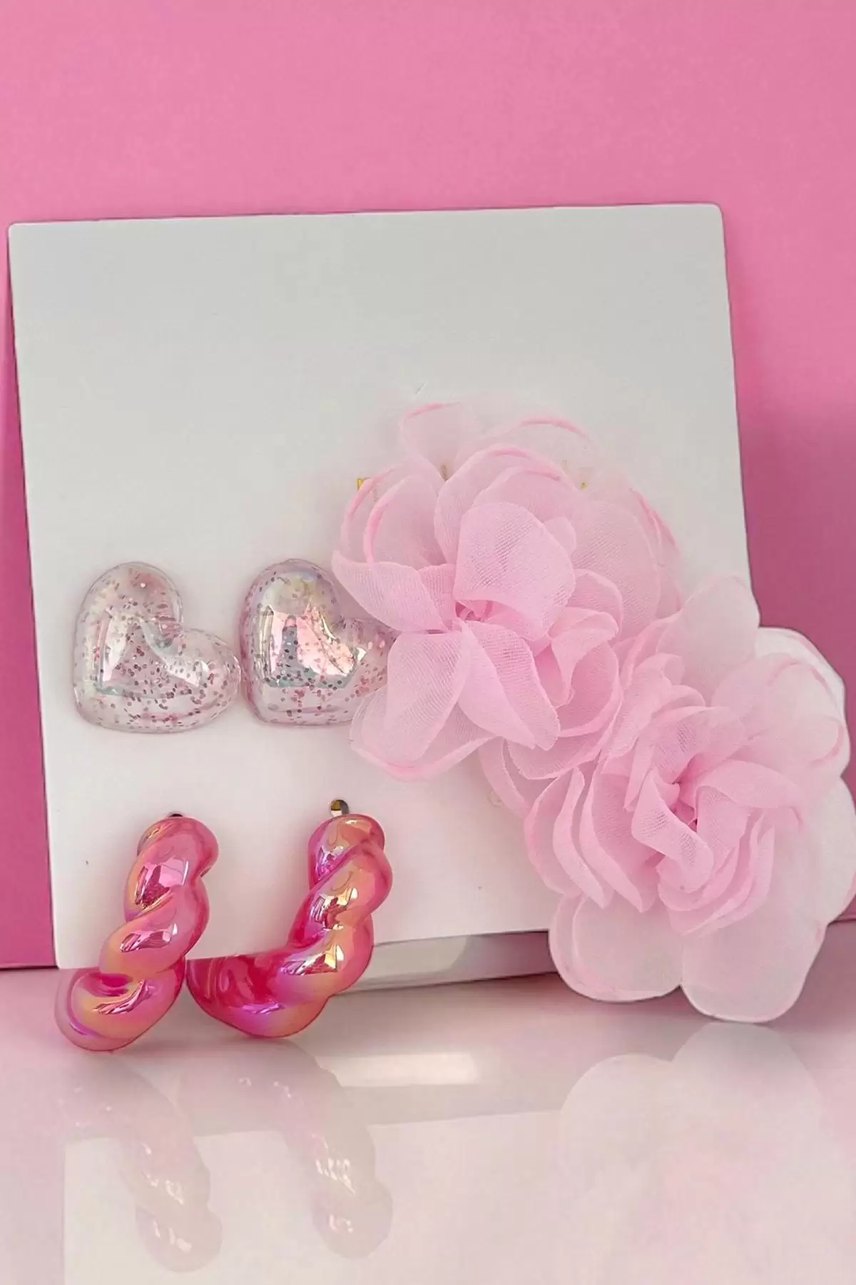 Pembe Renk Karışık Figürlü 6lı Küpe Set