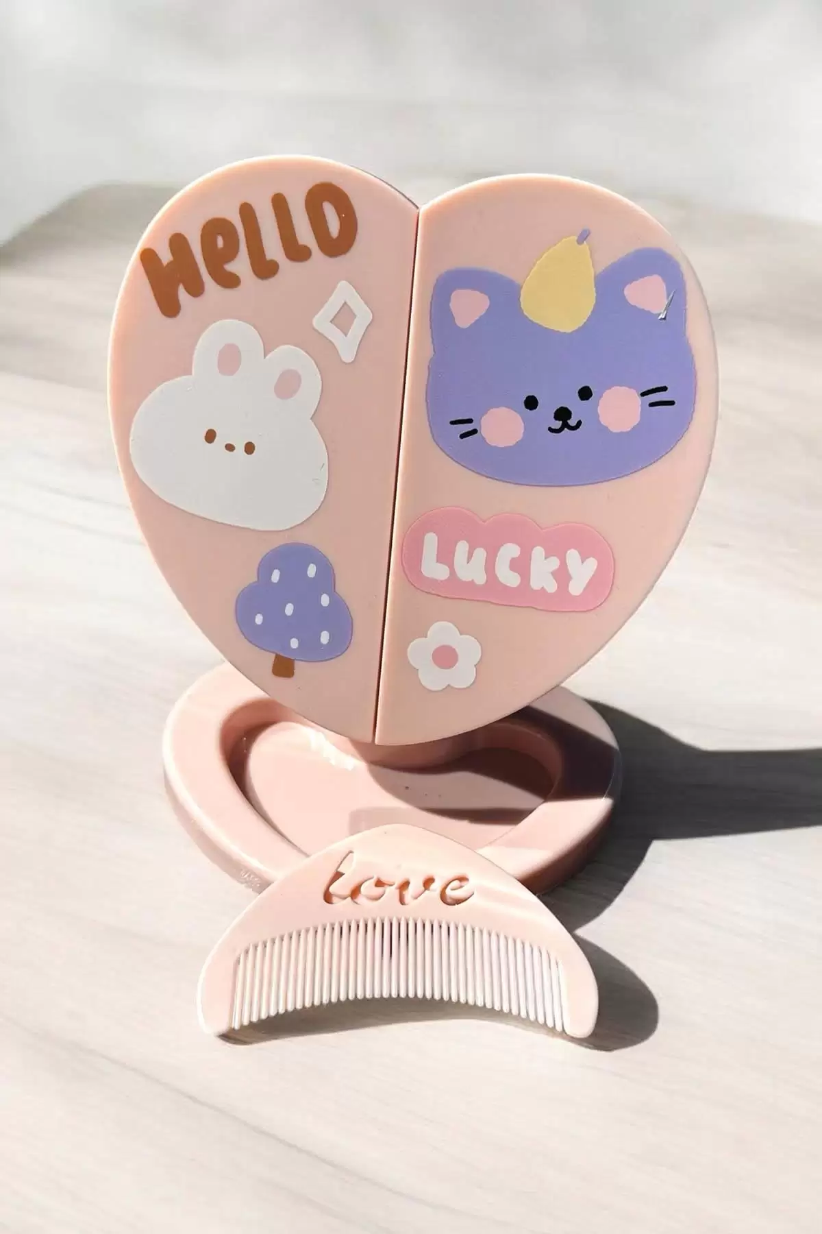Pembe Renk Karışık Figürlü Kalp Detaylı Tarak / Masa Aynası Set