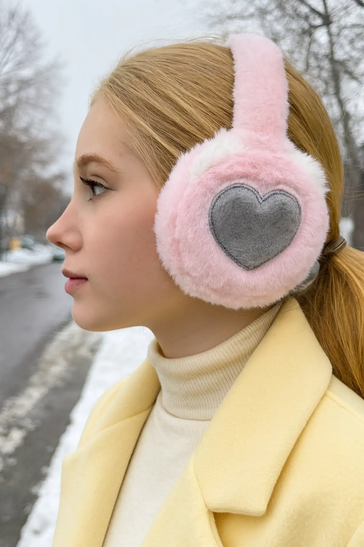 Pembe Ve Gri Renk Kalp Figürlü Peluş Kulaklık