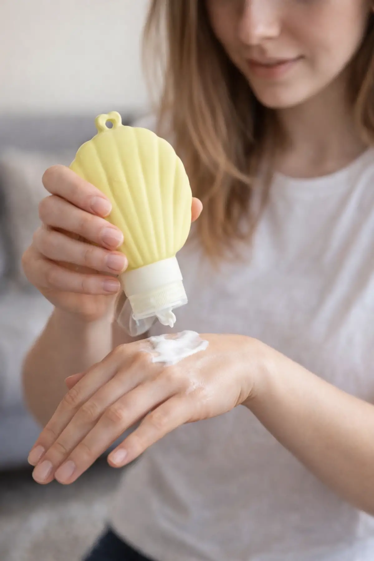 Sarı Renk Deniz Kabuğu Figürlü Doldurulabilir Krem Kutusu