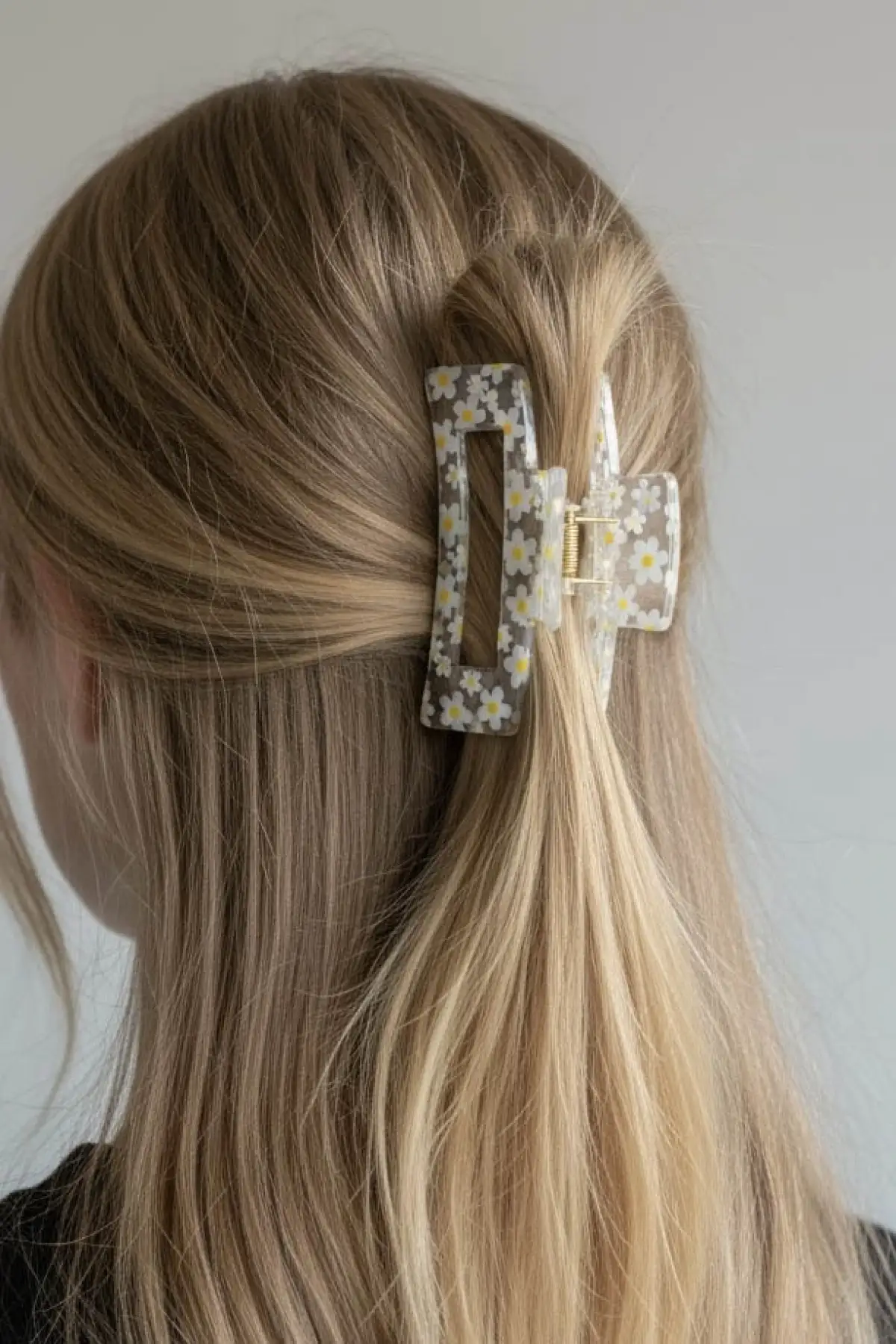 Şeffaf Renk Papatya Figürlü Mandal Toka