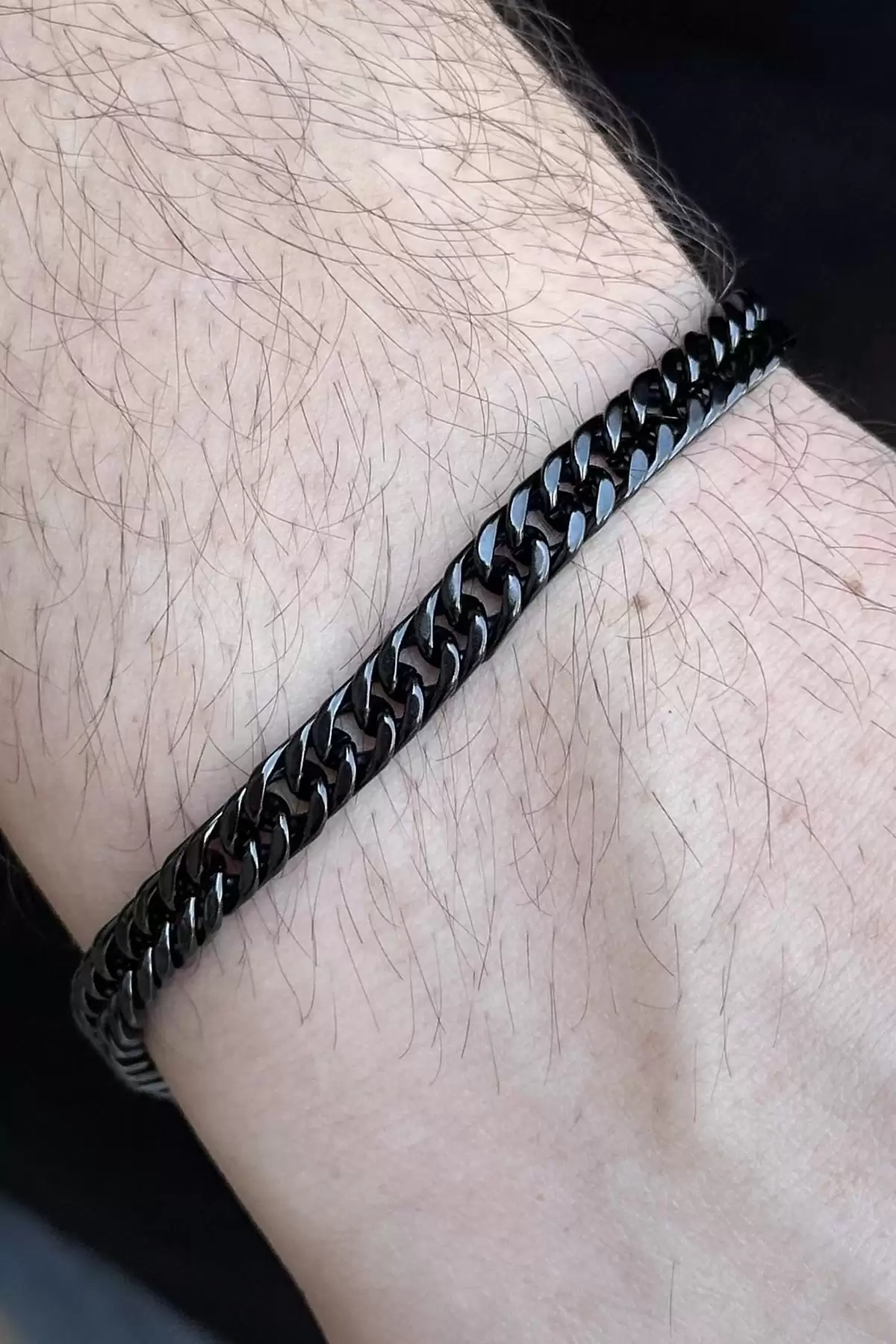 Siyah Renk Zincir Detaylı Erkek Çelik Bileklik