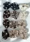 12li Karışık Renk İnci Detaylı Simit Toka Set