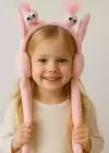 Açık Pembe Renk Canavar Figürlü Kulakları Oynayan Peluş Kulaklık