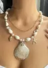 Altın Renk Deniz Kabuğu Figürlü Tasarım Kolye