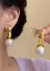 Altın Renk İnci Detaylı Çelik Küpe (Çift)