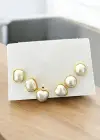 Altın Renk Kalp Figürlü İnci Detaylı 6lı Küpe Set