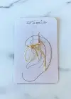 Altın Renk Kurdele Figürlü Taş Detaylı 14K Altın Kaplama TX Ear Cuff (Tek)