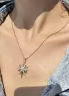 Altın Renk Kuzey Yıldızı Figürlü Taş Detaylı Çelik Kolye
