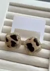 Altın Renk Leopar Desenli Taş Detaylı Küpe (Çift)