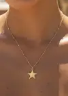 Altın Renk Yıldız Figürlü Çelik Kolye