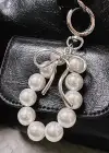 Beyaz Renk İnci Detaylı Çanta Charm/ Anahtarlık