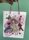 Beyaz Renk Kız Figürlü 3D Görünümlü Karton Çanta