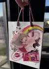 Beyaz Renk Kız Figürlü 3D Görünümlü Karton Çanta