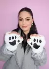 Beyaz Renk Pati Figürlü Peluş Eldiven
