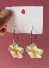 Beyaz Renk Sallantılı Lotus Küpe (Çift)