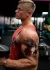 Geçici Kadın Modelli Dövme Tattoo