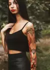 Geçici Kadın Modelli Kol Dövme Tattoo