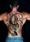 Geçici Kaplan Modelli Sırt Dövme Tattoo
