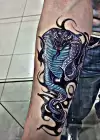 Geçici Kadın Modelli Dövme Tattoo