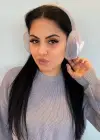 Gri Renk Kalp Detaylı Peluş Kulaklık