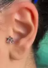 Gümüş Renk Cerrahi Çelik Taş Detaylı Tragus/Kıkırdak Küpe/Piercing (Tek)