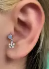 Gümüş Renk Çiçek Figürlü Taş Detaylı Çelik Tragus/Kıkırdak Küpe/Piercing (Tek)