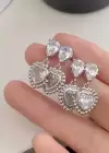 Gümüş Renk Kalp Figürlü Taş Detaylı Küpe (Çift)