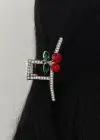Gümüş Renk Kiraz Figürlü Taş Detaylı Metal Mini Mandal Toka