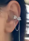 Gümüş Renk Kurdele Figürlü Taş Detaylı Ear Cuff Küpe (Tek)