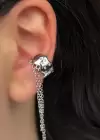 Gümüş Renk Sallantılı Ear Cuff (Tek)