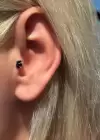 Gümüş Renk Taş Detaylı Çelik Tragus/Kıkırdak Küpe/Piercing (Tek)