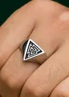 Gümüş Renk Üçgen Figürlü Ayarlanabilir Çelik Erkek Yüzük