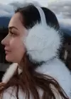 Gümüş Ve Beyaz Renk Simli Peluş Kulaklık
