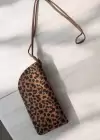 Kahve Renk Leopar Desenli Boyundan Asmalı Gözlük Kılıfı