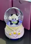 Karışık Renk Panda Figürlü Işıklı Mini Kar Küresi