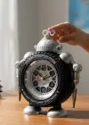 Karışık Renk Tekerlek Figürlü Mini Dekoratif Alarmlı Yuvarlak Masa Saati