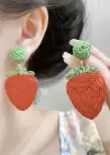 Kırmızı Ve Yeşil Renk Çilek Figürlü Küpe (Çift)