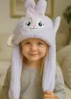 Lila Renk Tavşan Figürlü Kulakları Oynayan Peluş Şapka