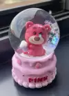 Pembe Renk Ayıcık Figürlü Mini Boy Işıklı Kar Küresi