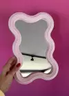 Pembe Renk Çerçeve Detaylı Masa Aynası