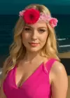 Pembe Renk Çiçek Figürlü Taç